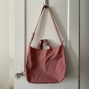 Horizontal Zip Duck Bag - Dusty Quartz (color sold out online)